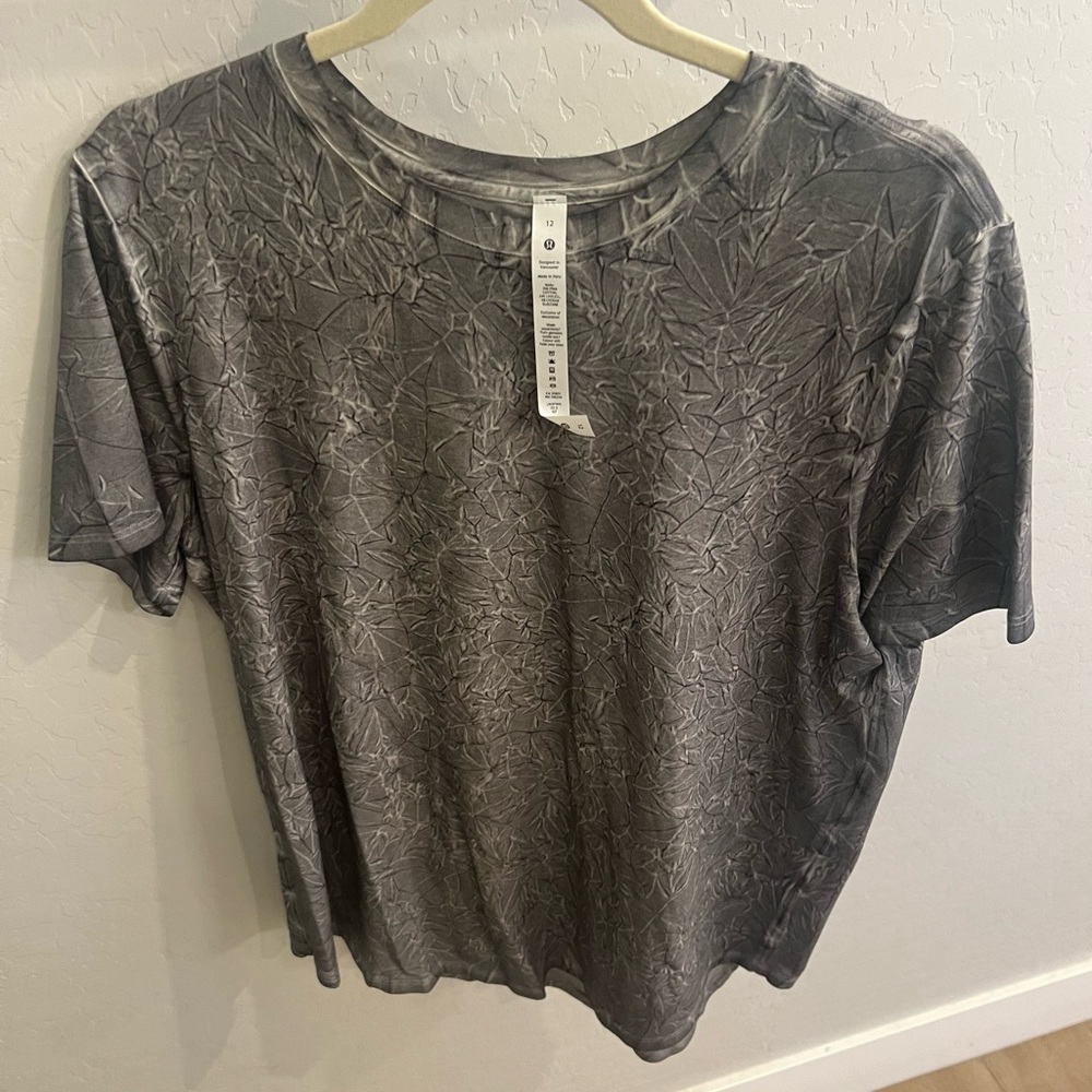 Lululemon All yours tee